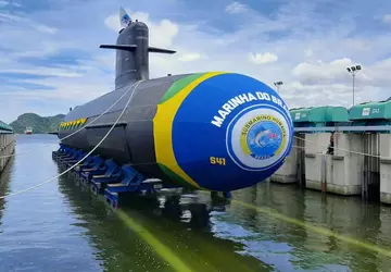 Brazilië lanceert derde onderzeeër van de ...