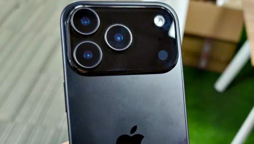 Analist: drie iPhone 17-modellen zullen met $50 in prijs stijgen door het beleid van Trump
