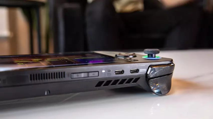 ASUS ROG Ally X draagbare spelcomputer