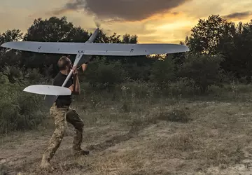 De Poolse strijdkrachten zullen 1.700 FlyEye-drones ...