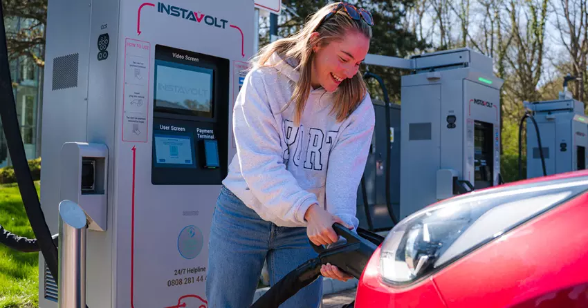 InstaVolt heeft een oplossing geïntroduceerd om het knippen van laadkabels voor elektrische voertuigen te bestrijden