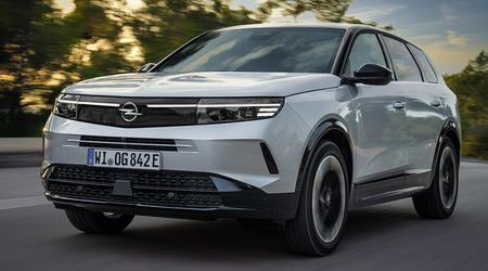 Opel Grandland PHEV legt 1.115 km af op één tank en één lading in praktijkomstandigheden