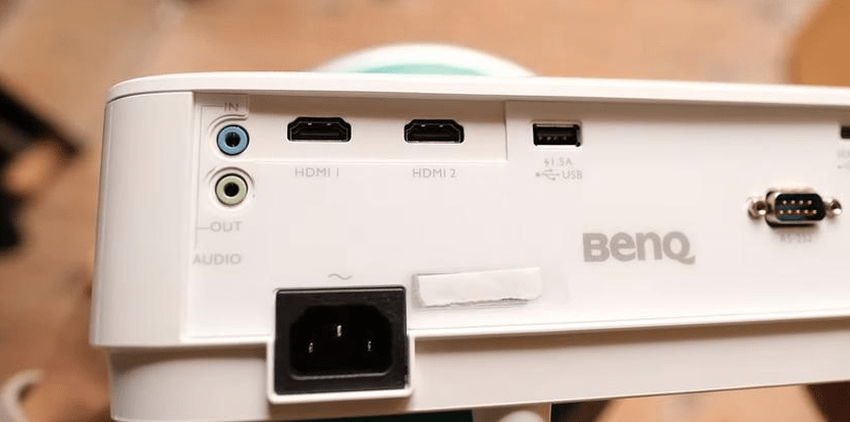 BenQ TH575 versus W1070