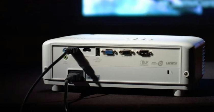 ViewSonic PX701HDH beamer kerkzaal