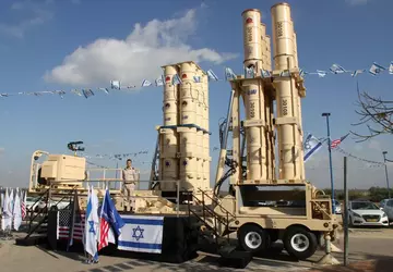 Duitsland gaat 4,3 miljard dollar uitgeven ...