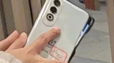 OnePlus Ace 3V (ook bekend als OnePlus Nord 4) met een nieuw ontwerp is opgedoken op een foto