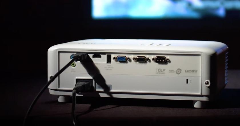ViewSonic PX701HDH beste projector met luidsprekers
