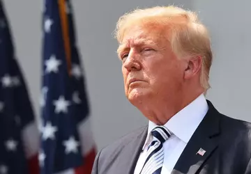 Trump staakt juridische strijd tegen Twitter ...