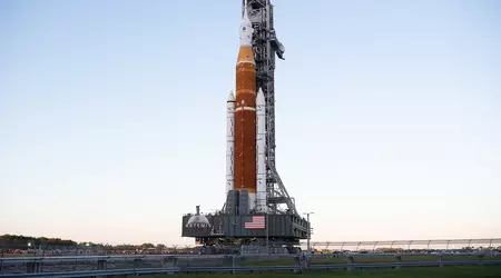 NASA erkent de enorme kosten van SLS-maanraketten - motoren voor SLS kosten tientallen keren meer dan die voor SpaceX-raketten