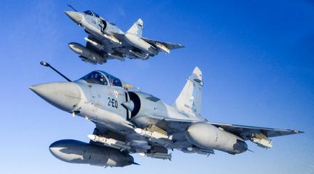 Officieel: de eerste partij Franse Mirage 2000-5F gevechtsvliegtuigen is al in Oekraïne