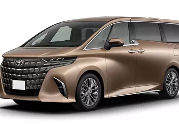 Toyota heeft Japans eerste PHEV minivans ...