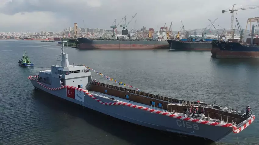 Turkije lanceert zijn eerste YLCT amfibisch aanvalsschip