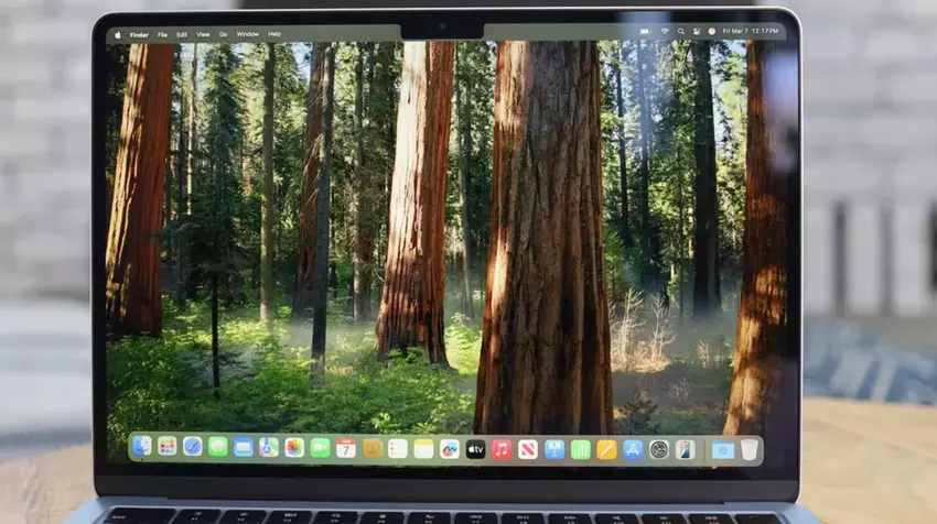 XPS 13 vs Macbook Air M4 vergelijking