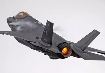 Pentagon zal F135 motoren voor vijfde ...