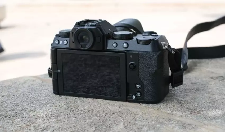Fujifilm X-S20 YouTube camera vergelijking