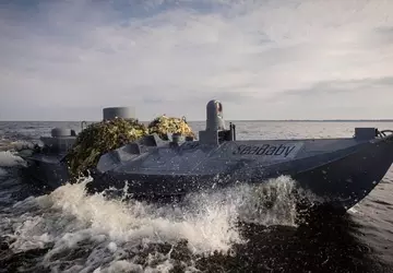 Oekraïense vrijwilligers zamelen geld in voor ...