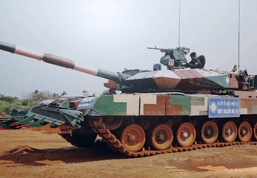 India stelt productie Arjun-tanks uit omdat ...