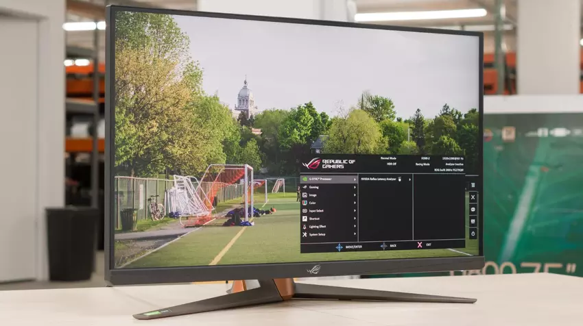 ASUS ROG Swift PG279QM pro gaming scherm setup