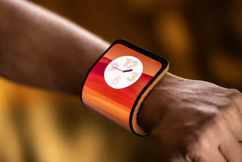 Motorola heeft een flexibele smartphone-armband onthuld die om de pols kan worden gedragen in plaats van een horloge