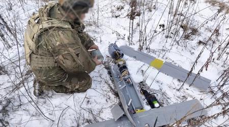Met AI en bestand tegen elektronische oorlogsvoering: Rusland is begonnen met het inzetten van een onbekend type aanvalsdrones