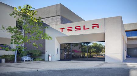 Tesla heeft het idee van een goedkope elektrische auto in de prullenbak gegooid