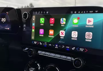 GM heeft CarPlay en Android Auto ...