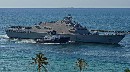 De Amerikaanse marine zal binnen twee weken de jonge schepen USS Detroit en USS Little Rock slopen voor een totaalbedrag van bijna 800 miljoen dollar.