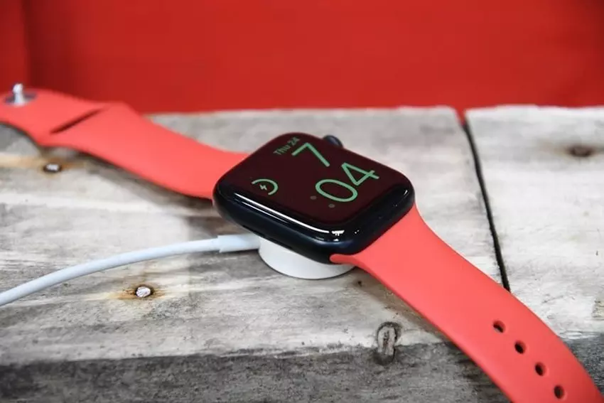 Watch SE (2e generatie) of Apple Watch Series 10