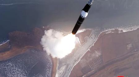 Noord-Korea test nieuwe ballistische raketten, die het waarschijnlijk aan Rusland zal leveren