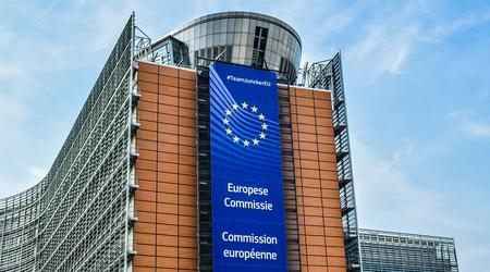 EU legt 15 autofabrikanten €458 miljoen boete op voor kartelvorming