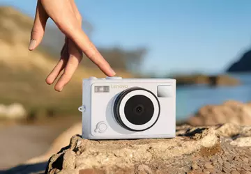 Geïntroduceerde compacte digitale camera Lenovo C55 ...