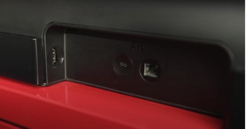 Sonos Arc geluidsbalk onder 1000