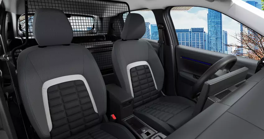Interieur van de Citroen e-C3 VAN