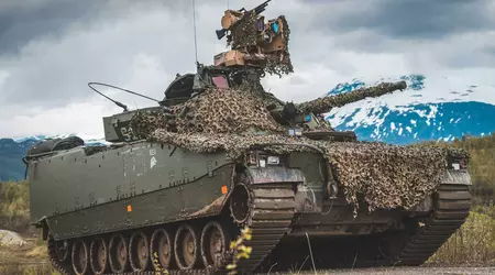 Volodymyr Zelenskyy bevestigde dat Oekraïne Zweedse CV90 infanteriegevechtsvoertuigen gaat produceren.