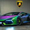 Lamborghini Revuelto met een knabbeltje van kleur