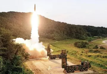 De Republiek Korea toonde L-SAM luchtverdedigingssystemen, ...