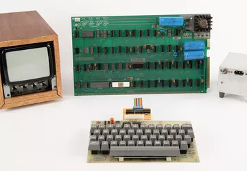 Jobs' cheque en de legendarische Apple-1: ...