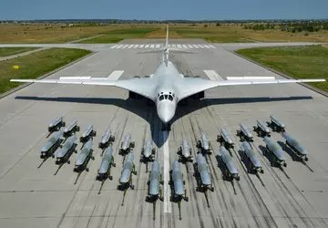 15 Kh-101/Kh-555 kruisraketten en 21 Shahed-136/131 ...