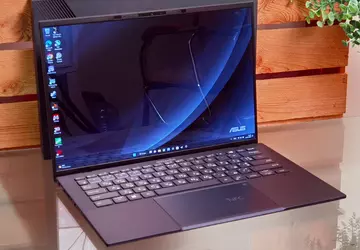 De laatste die het kantoor verlaat: ...