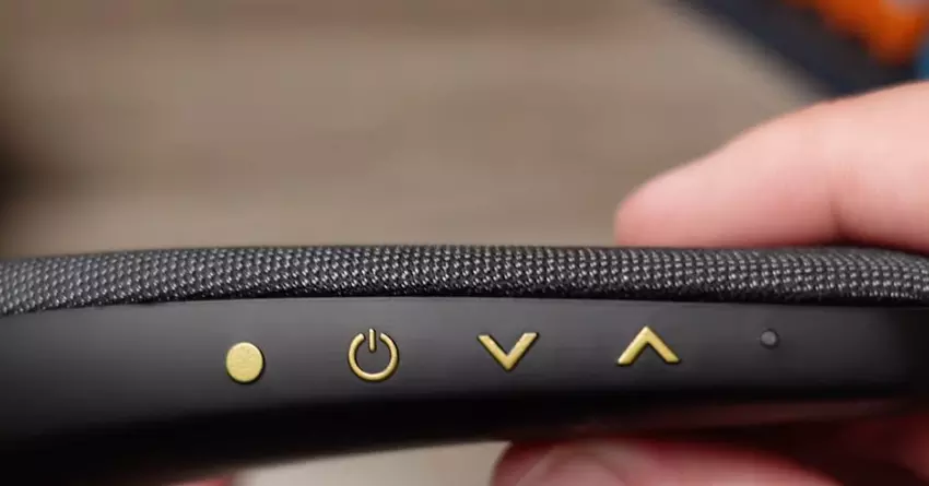 Monster Boomerang halsluidsprekers