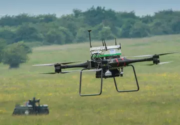 VK draagt Malloy-drones over aan Oekraïne, ...