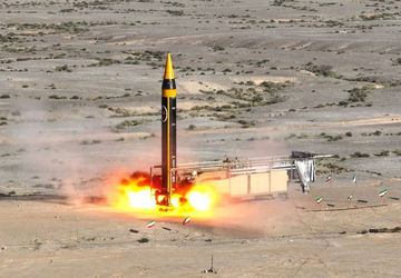 Iran test Khorramshahr-4 ballistische raket met ...