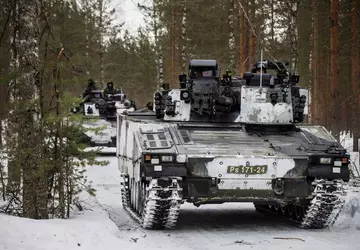 Litouwen zal massaal Zweedse BMP CV90 ...