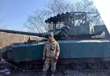 Russische gebruiken hun enige T-72B3M met ...