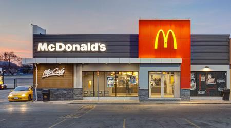 McDonald's heeft in Nederland billboards geplaatst met de smaak van patat