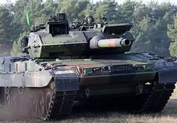 Spanje draagt 20 Leopard tanks over ...