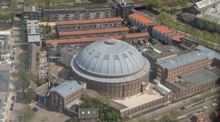 Amazon heeft van de voormalige Nederlandse gevangenis de Koepel een kantorencomplex gemaakt