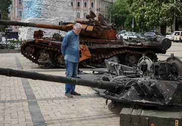 Rusland heeft meer dan 11.000 pantservoertuigen ...