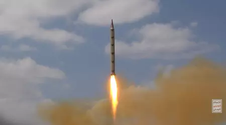 Iraanse gevolmachtigden uit Jemen toonden video van ballistische raketten en kamikaze-drones die op Israël worden afgevuurd