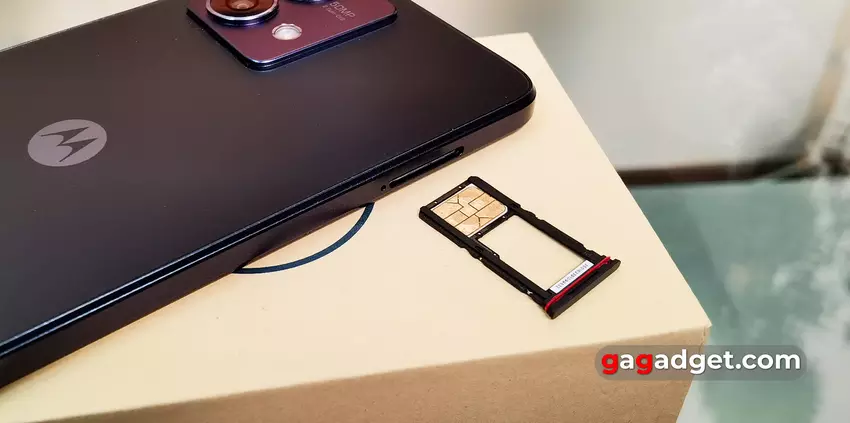 Motorola Moto G84 ontwerp